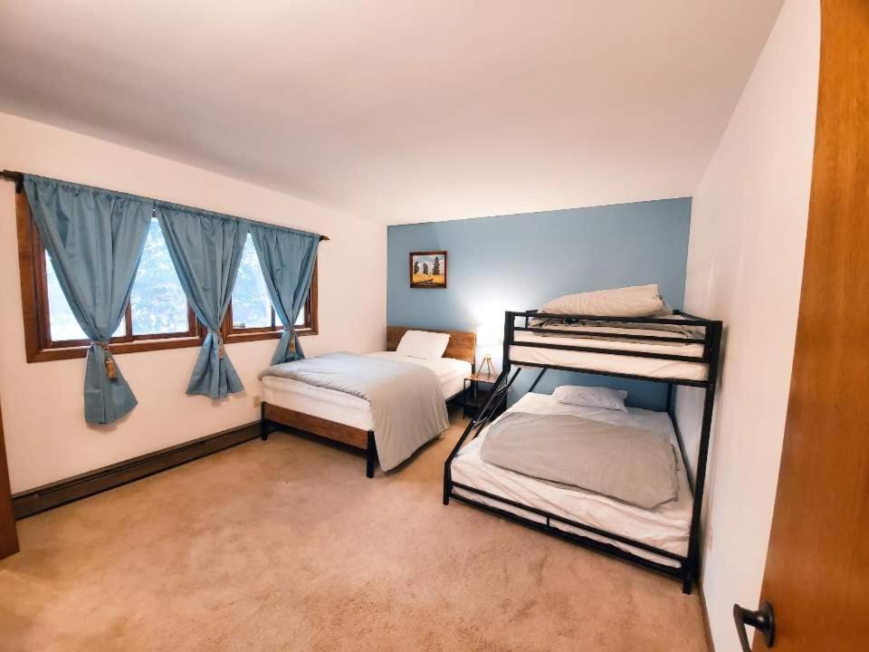 Walk To Pool & Beach - Spacious Gateway, Hot Tub, Game Room Pocono Country Place المظهر الخارجي الصورة